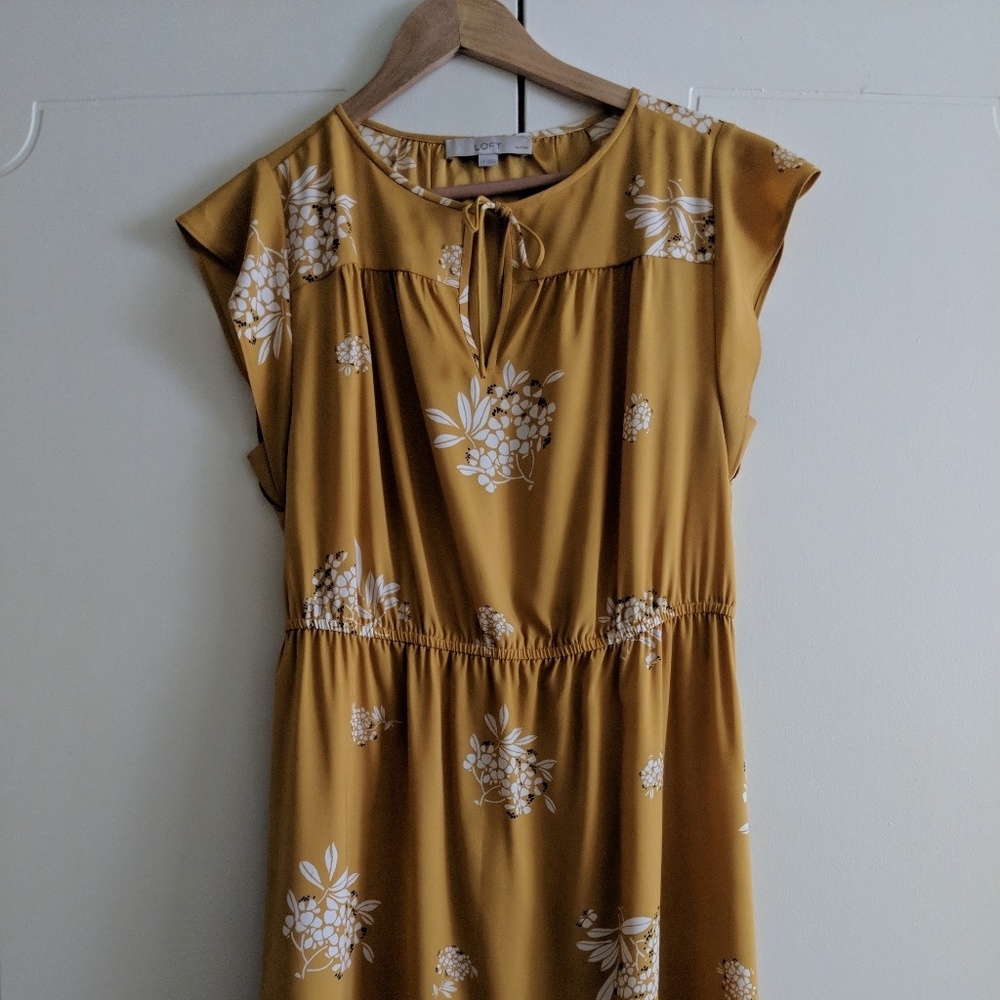LOFT floral tie dress